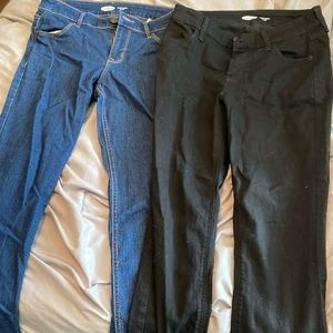 Black and blue skinny jeans